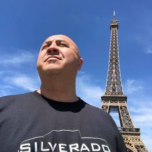 Meet your Posher, Sal